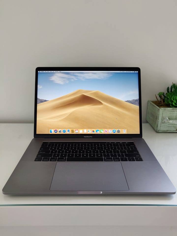 MacBook Pro (15-inch, TouchBar, 2017) (i7, 16GB, 1TB